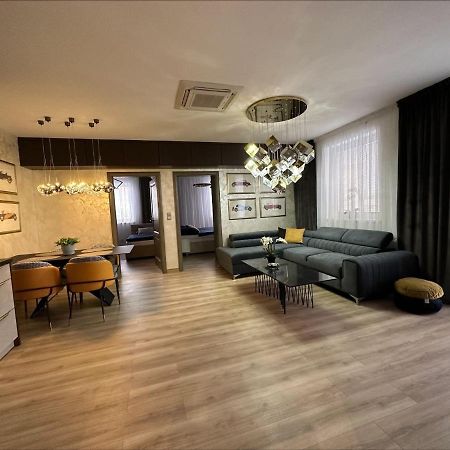 Apartmán Maťko Levice Exterior foto
